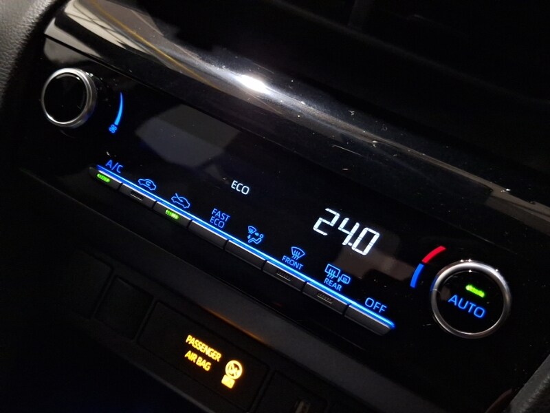 Used Toyota Yaris Cross 2022 for sale - 76297952: Photo 15