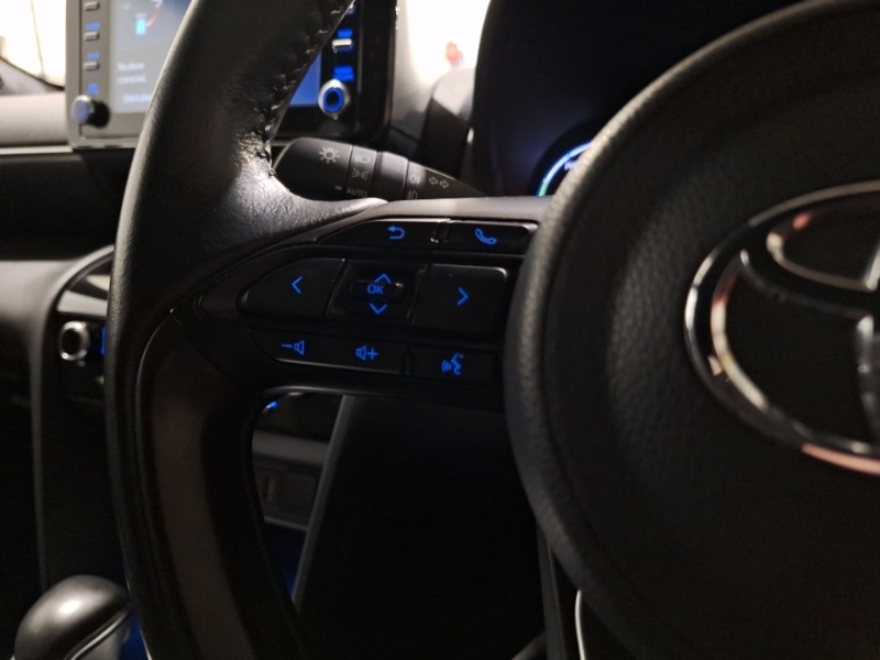 Used Toyota Yaris Cross 2022 for sale - 76297952: Photo 16