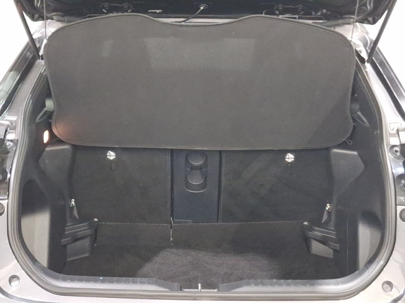 Used Toyota Yaris Cross 2022 for sale - 76297952: Photo 8