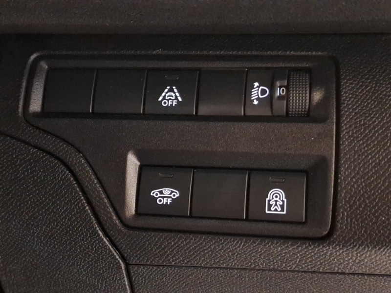 Used Peugeot 3008 2023 for sale - 77371343: Photo 18