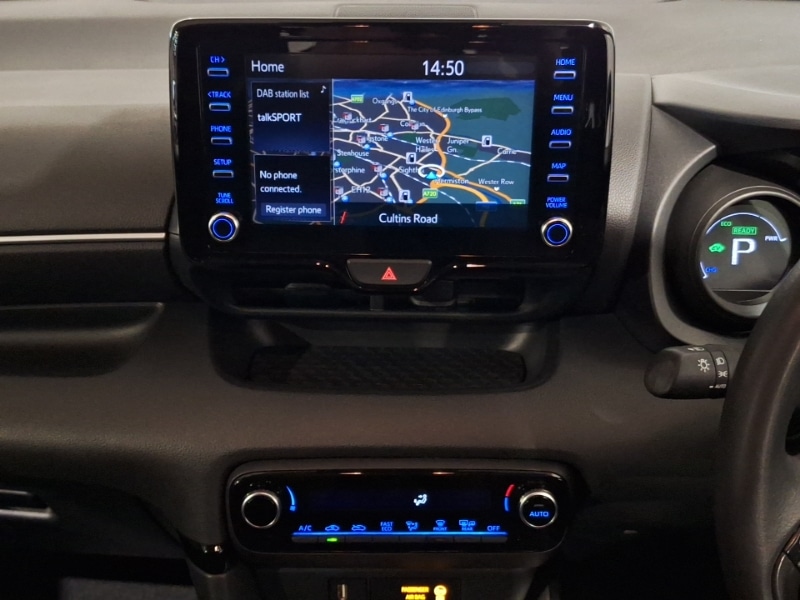 Used Toyota Yaris 2022 for sale - 78125663: Photo 11