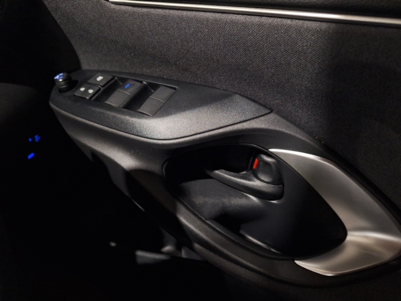 Used Toyota Yaris 2022 for sale - 78125663: Photo 17