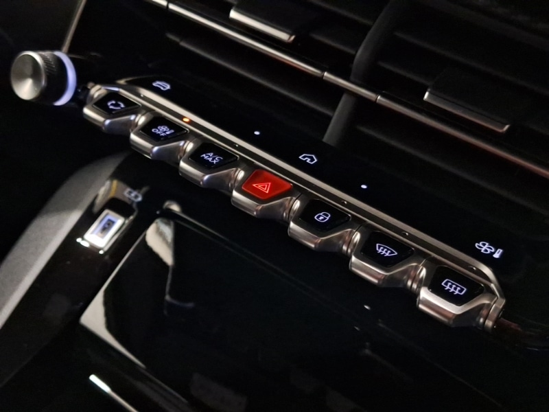 Used Peugeot 2008 2025 for sale - 76183444: Photo 16