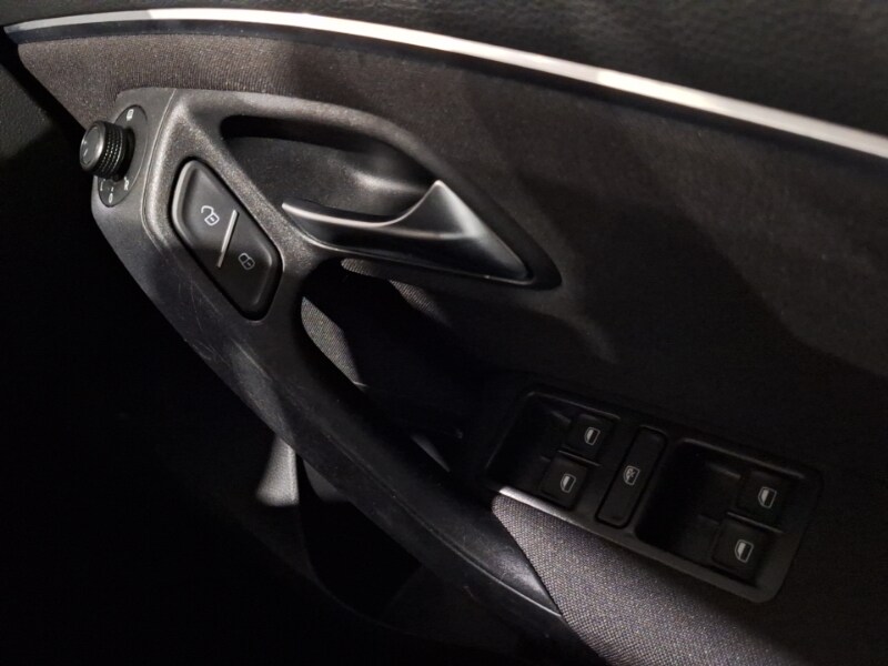 Used Volkswagen Polo 2016 for sale - 77596919: Photo 18