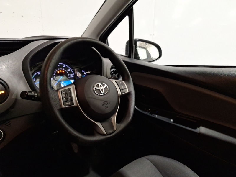 Used Toyota Yaris 2018 for sale - 77536787: Photo 10