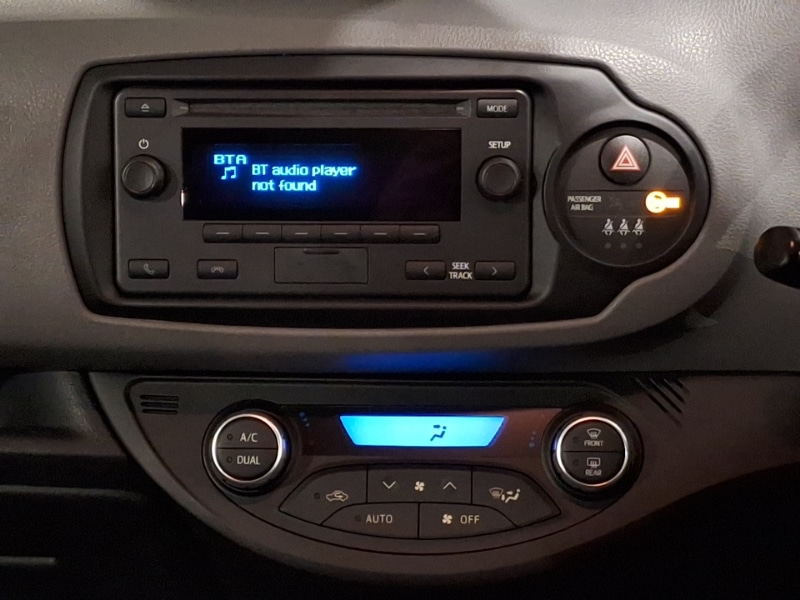 Used Toyota Yaris 2018 for sale - 77536787: Photo 11