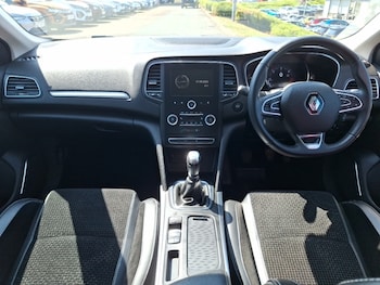 Used Renault Megane 2018 for sale - 79164793: Photo