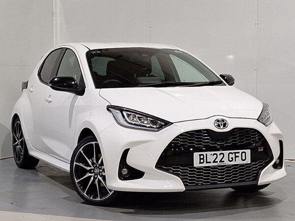 Used Toyota Yaris 2022 for sale - 76108110: Photo 1