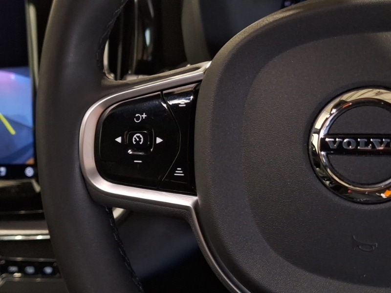 Used Volvo XC60 2022 for sale - 77832475: Photo 16