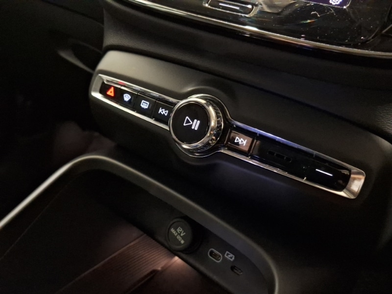 Used Volvo XC40 2024 for sale - 77751567: Photo 16