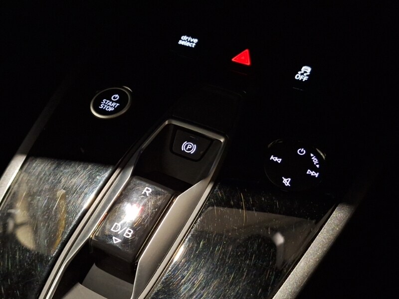 Used Audi Q4 e-tron 2021 for sale - 77503368: Photo 14