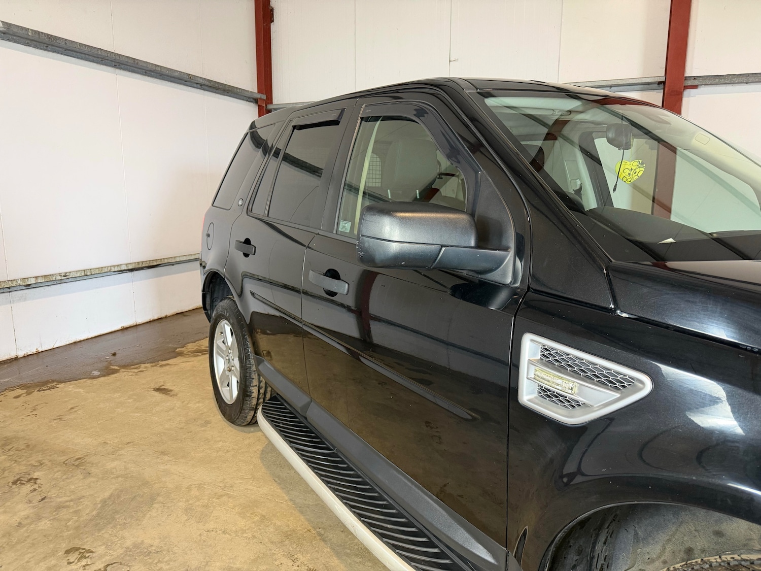 Used Land Rover Freelander 2012 for sale - 76422451: Photo 2