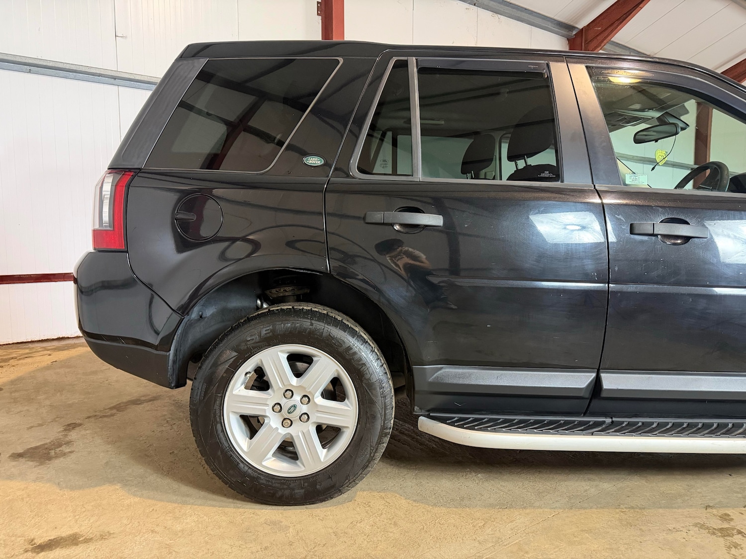 Used Land Rover Freelander 2012 for sale - 76422451: Photo 4