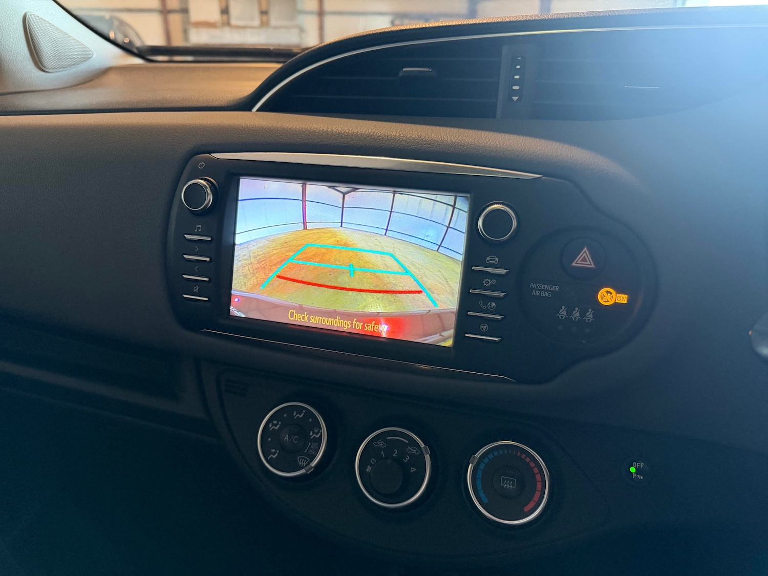 Used Toyota Yaris 2018 for sale - 76444568: Photo 11