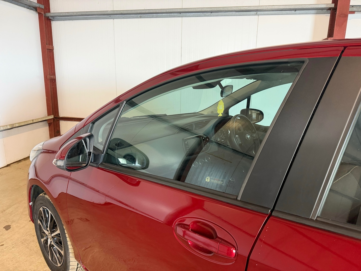 Used Toyota Yaris 2018 for sale - 76444568: Photo 17