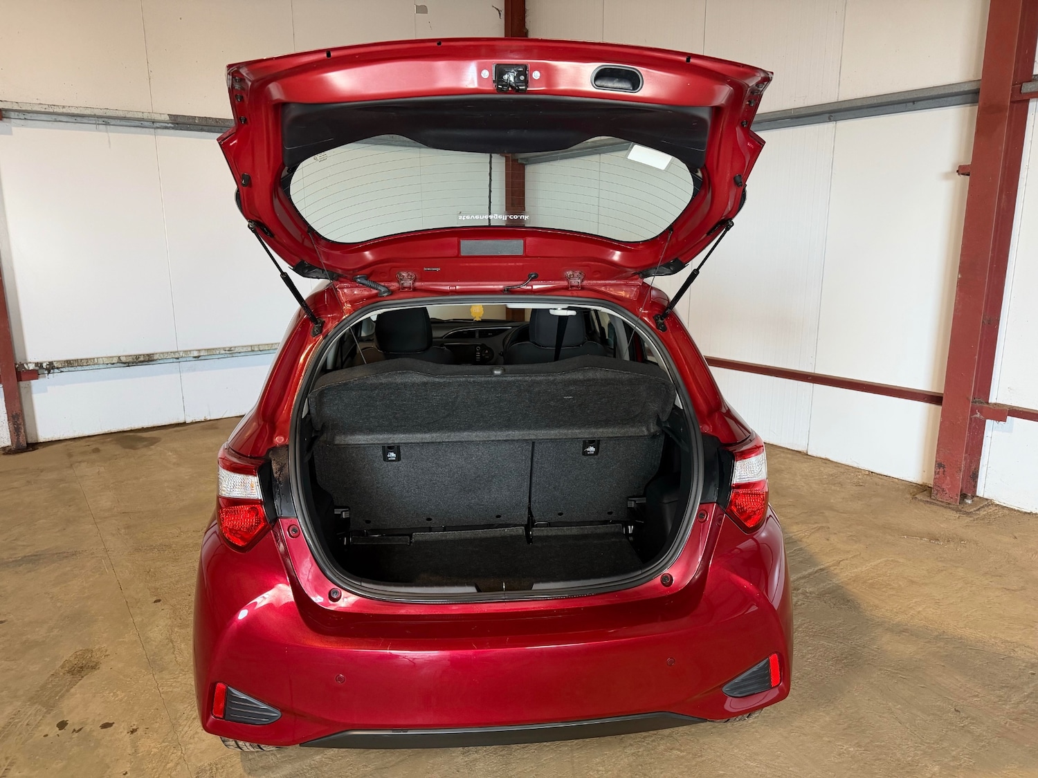 Used Toyota Yaris 2018 for sale - 76444568: Photo 19