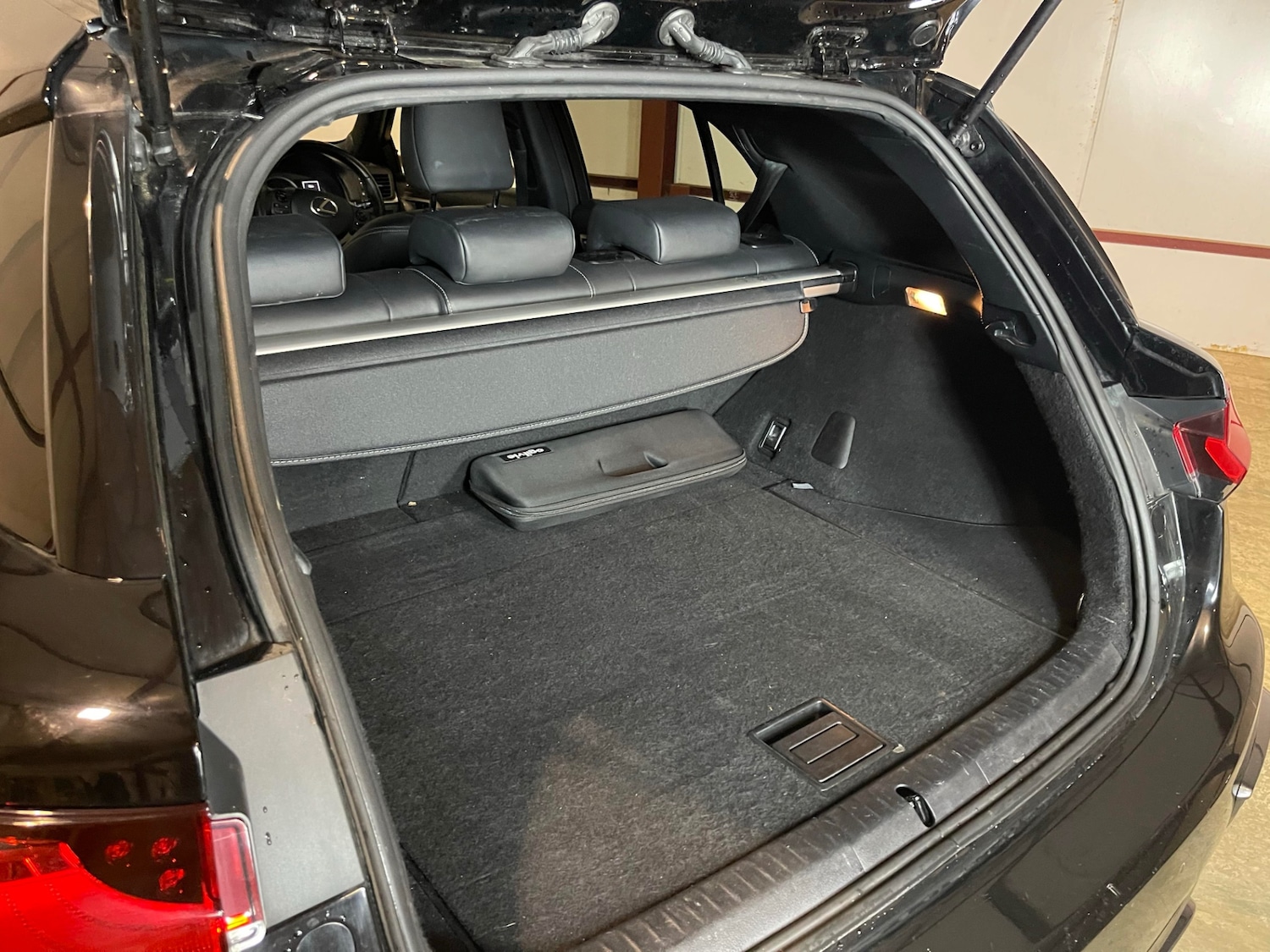 Used Lexus CT 2019 for sale - 76262703: Photo 30