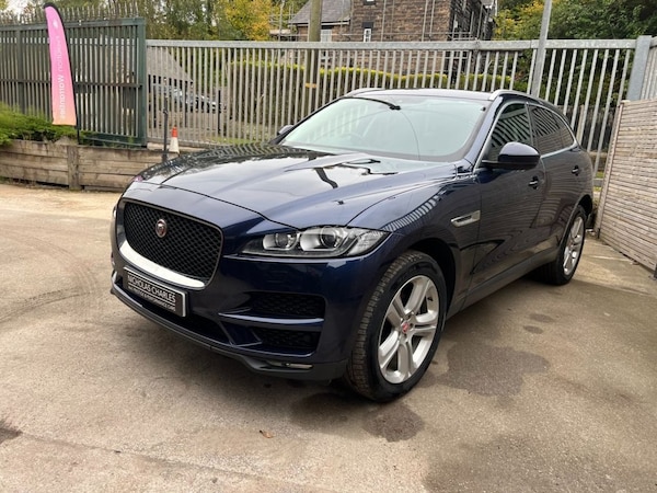 Used Jaguar F-Pace 2019 for sale - 76256237: Photo 10