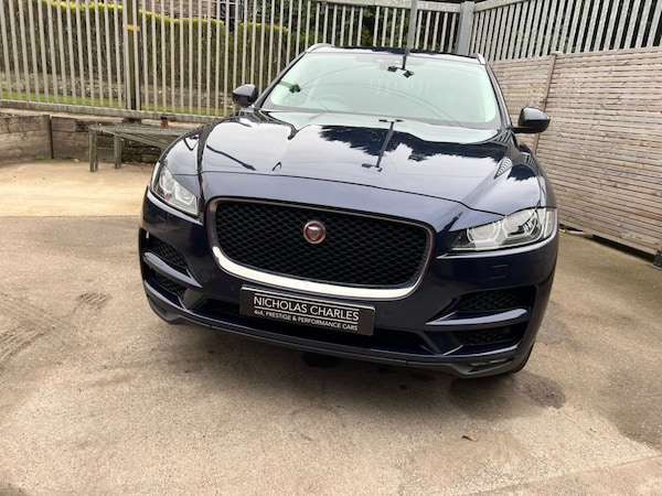 Used Jaguar F-Pace 2019 for sale - 76256237: Photo 7