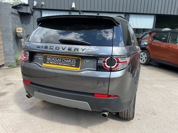 Used Land Rover Discovery Sport 2017 for sale - 76322977: Photo 18