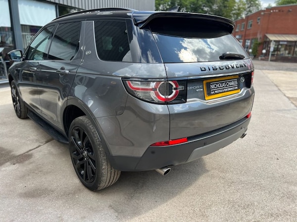 Used Land Rover Discovery Sport 2017 for sale - 76322977: Photo 23