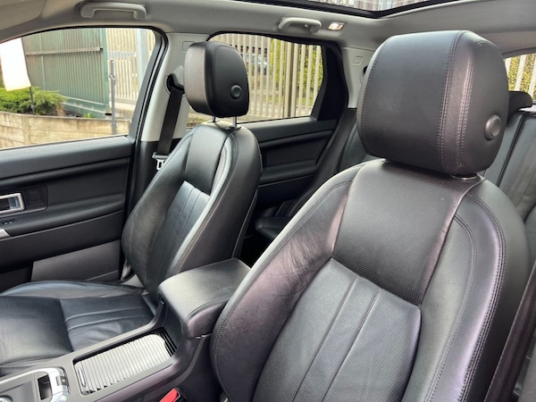 Used Land Rover Discovery Sport 2017 for sale - 76322977: Photo 25