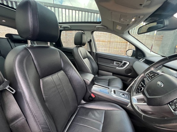 Used Land Rover Discovery Sport 2017 for sale - 76322977: Photo 39