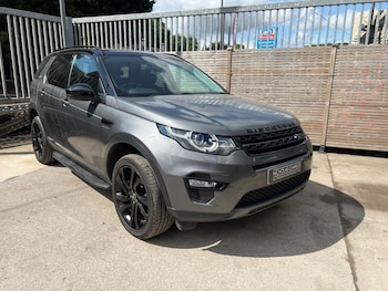 Used Land Rover Discovery Sport 2017 for sale - 76322977: Photo 3