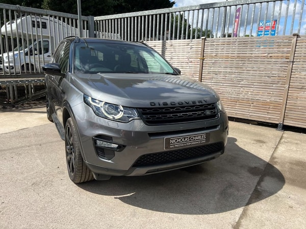 Used Land Rover Discovery Sport 2017 for sale - 76322977: Photo 5