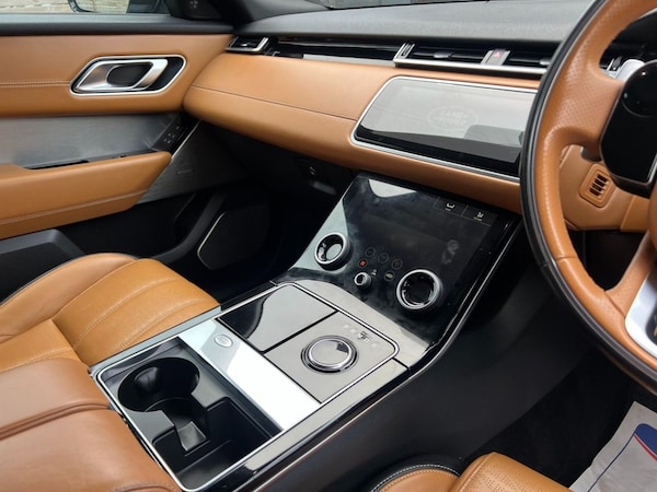 Used Land Rover Range Rover Velar 2017 for sale - 76236197: Photo 26