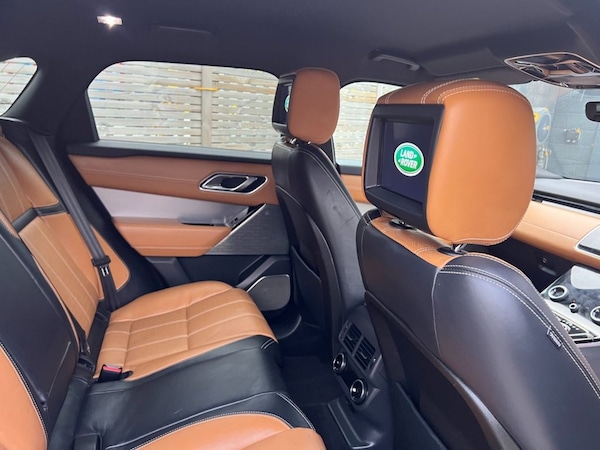 Used Land Rover Range Rover Velar 2017 for sale - 76236197: Photo 32