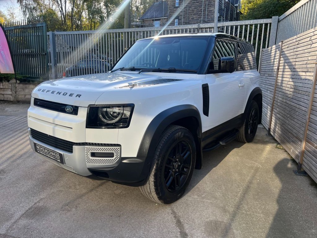 Used Land Rover Defender 2025 for sale - 76368186: Photo 11