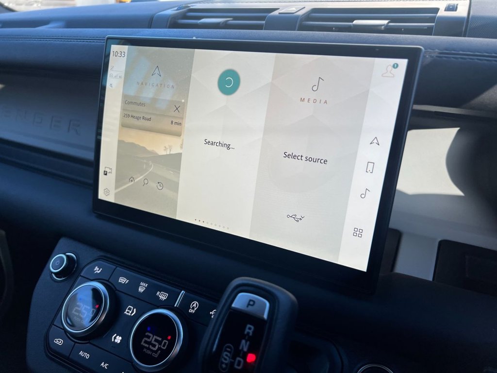 Used Land Rover Defender 2025 for sale - 76368186: Photo 25