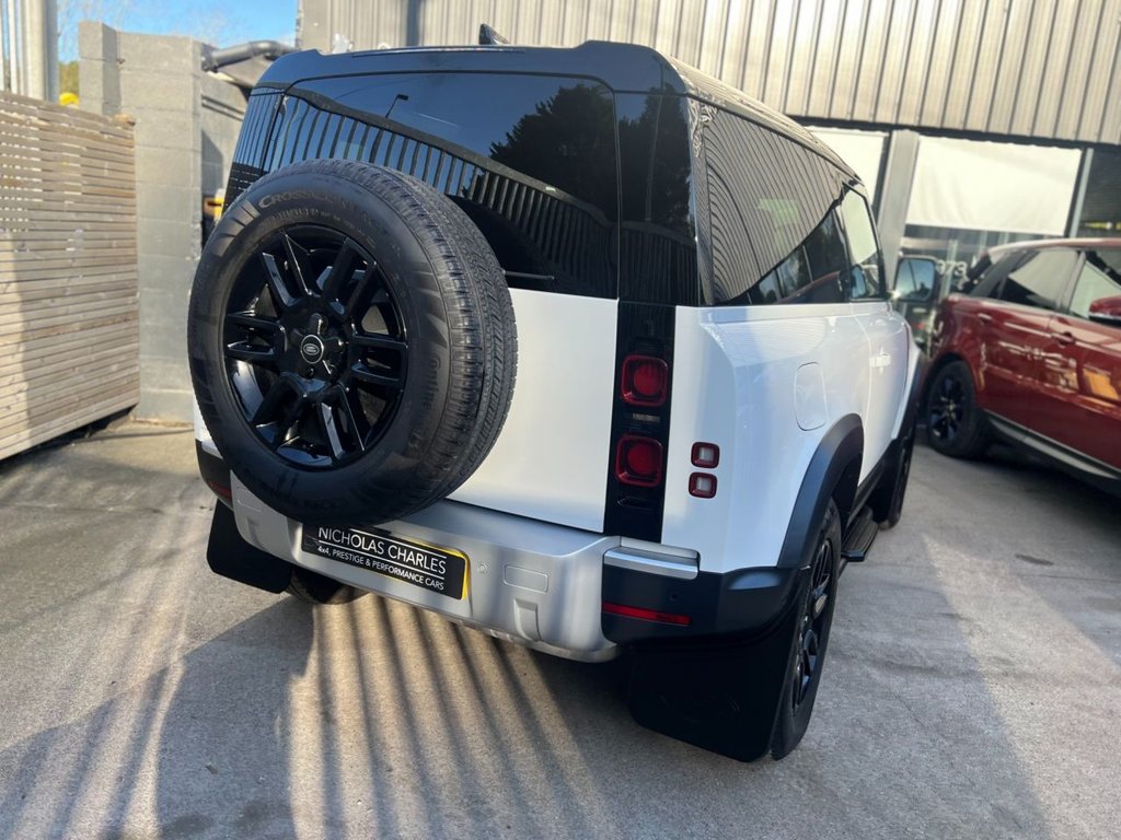 Used Land Rover Defender 2025 for sale - 76368186: Photo 34