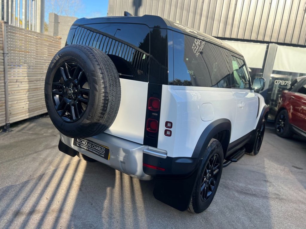 Used Land Rover Defender 2025 for sale - 76368186: Photo 35