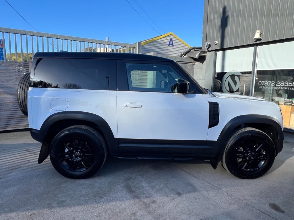 Used Land Rover Defender 2025 for sale - 76368186: Photo 41