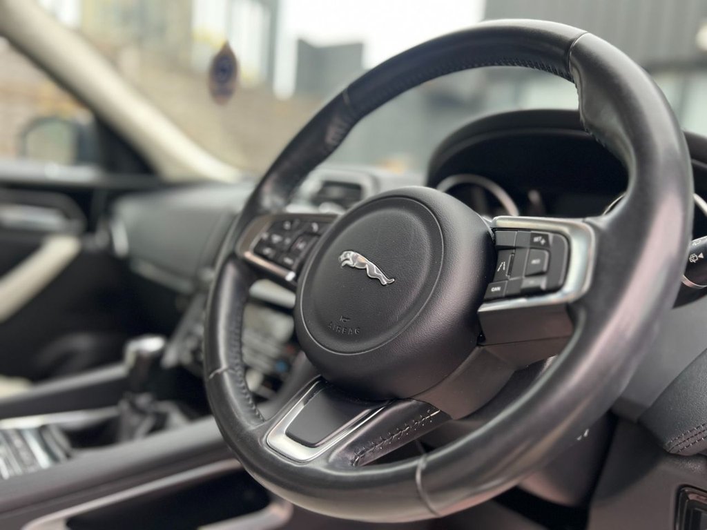 Used Jaguar F-Pace 2019 for sale - 76496374: Photo 23