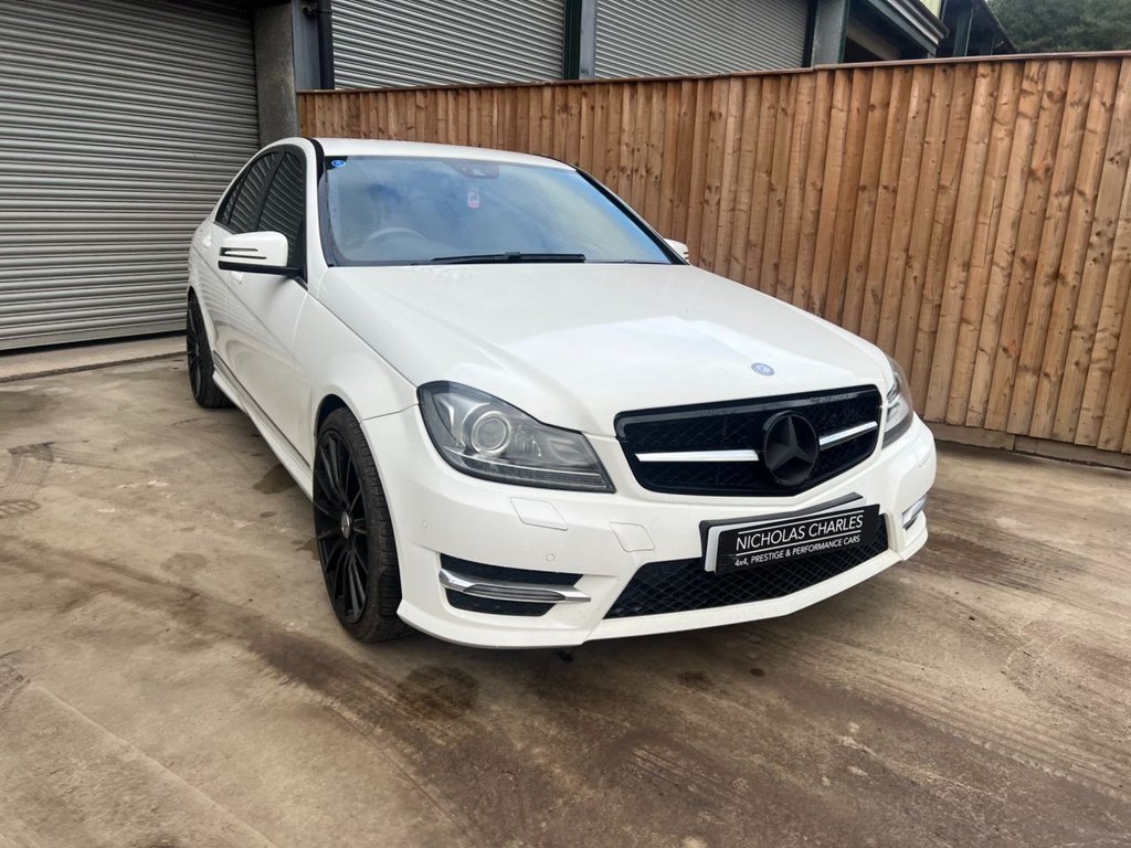 Used Mercedes-Benz C Class 2013 for sale - 76345525: Photo 4