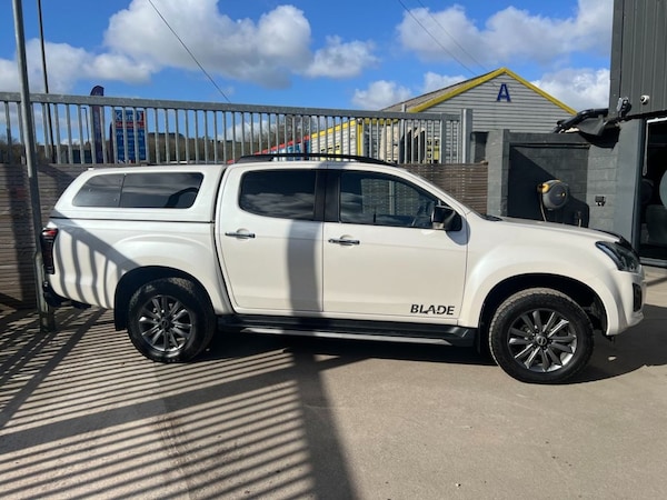 Used Isuzu D-Max 2020 for sale - 76118691: Photo 10