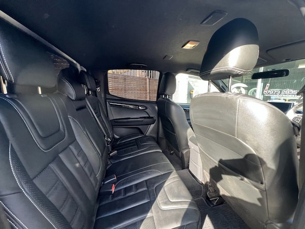 Used Isuzu D-Max 2020 for sale - 76118691: Photo 34