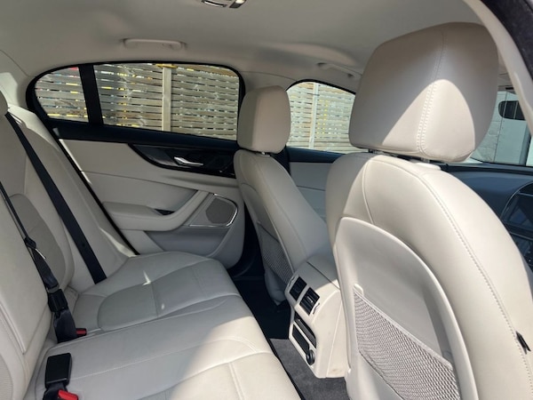 Used Jaguar XE 2019 for sale - 75596976: Photo 33