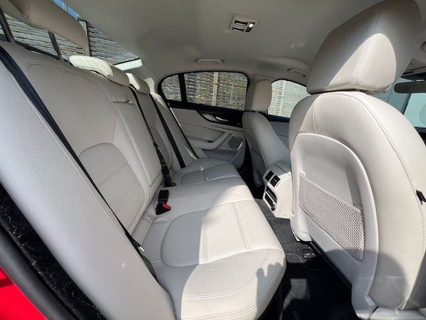 Used Jaguar XE 2019 for sale - 75596976: Photo 34