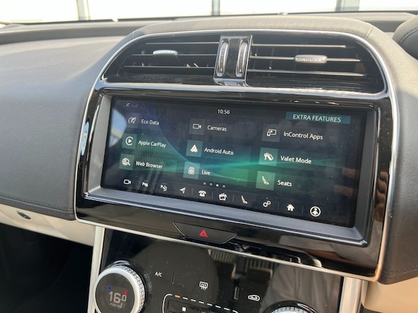 Used Jaguar XE 2019 for sale - 75596976: Photo 37