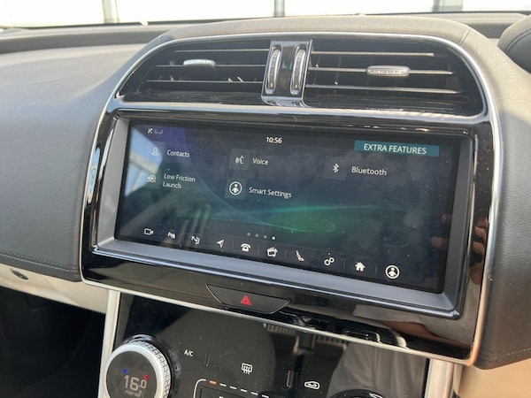 Used Jaguar XE 2019 for sale - 75596976: Photo 38