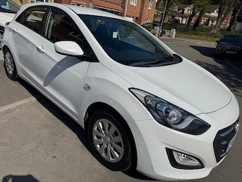Used Hyundai i30 2015 for sale - 78352734: Photo