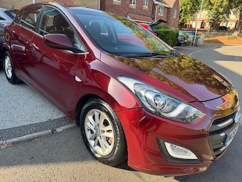 Used Hyundai i30 2015 for sale - 79617741: Photo