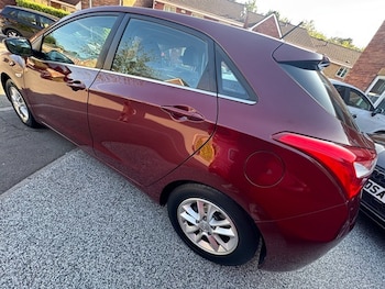 Used Hyundai i30 2015 for sale - 79617741: Photo