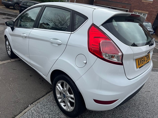 Used Ford Fiesta 2015 for sale - 77688241: Photo 4