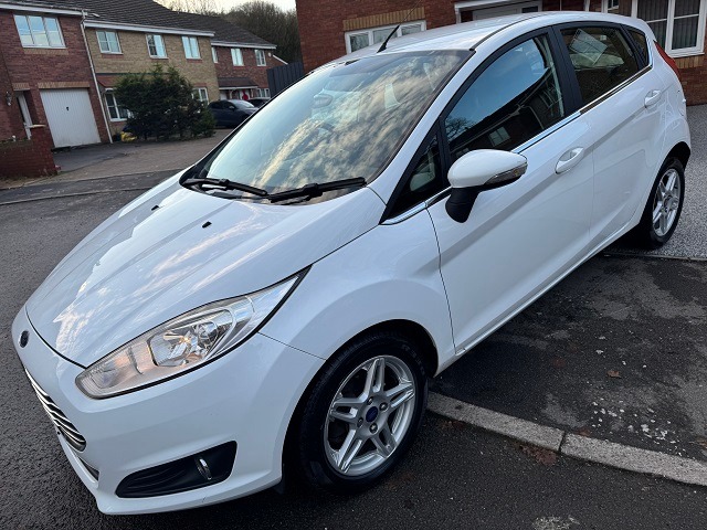 Used Ford Fiesta 2013 for sale - 76649461: Photo 3