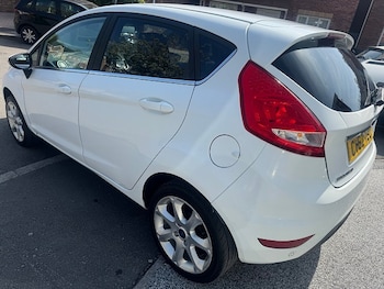 Used Ford Fiesta 2012 for sale - 78353444: Photo